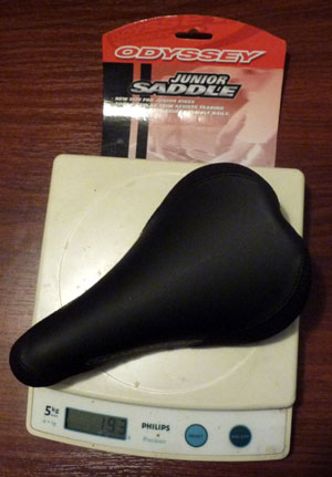 Odyssey Junior Saddle on scale - 193g