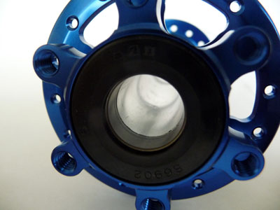 Close-up of end of front hub with end caps removed