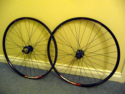 Picture of completed A2z/Crest/DT Swiss supercomp 1420g wheelset