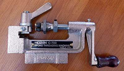 Hozan spoke threading machine