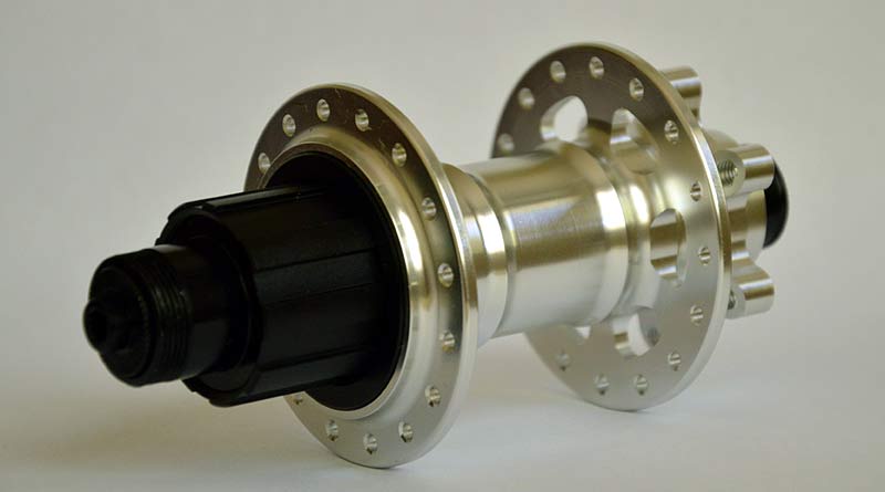 Capreo compatible disc hub