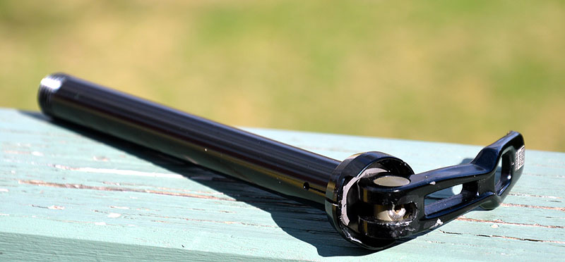 Rockshox Maxle Lite 15mm for 32mm chassis