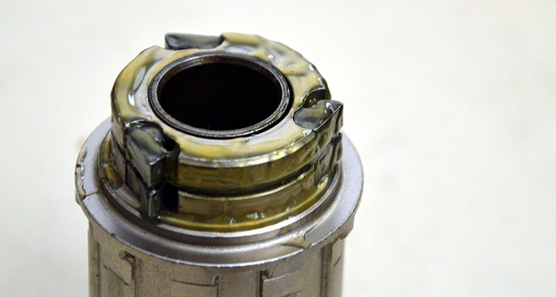 Novatec freehub showing 3 sets of pawls