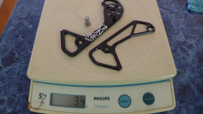 RADr cage on scale