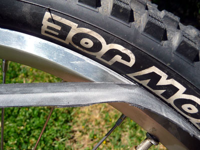 Cutting excess tube to finish off ghetto tubeless method