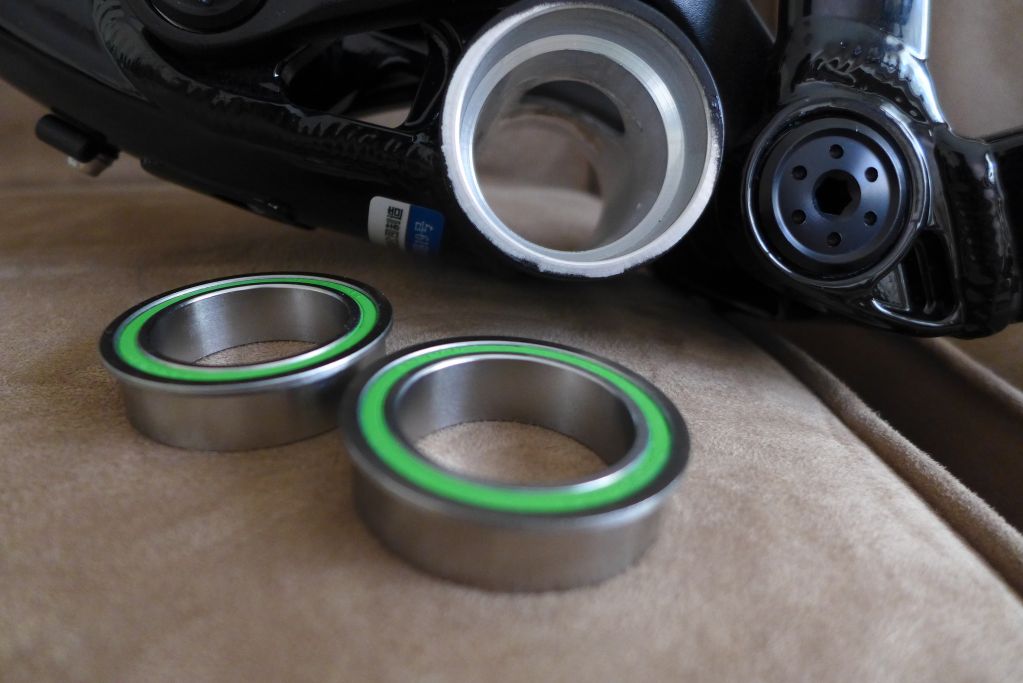 Enduro 30mm ID bearings for use with BB92 / PF92 bottom brackets